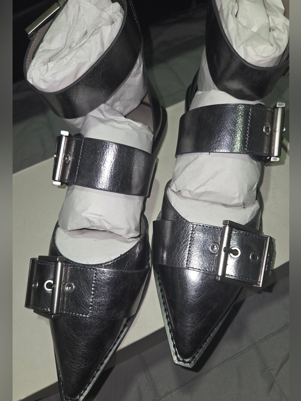 AllSaints Womens Sutton Metallic Shoe Size 8